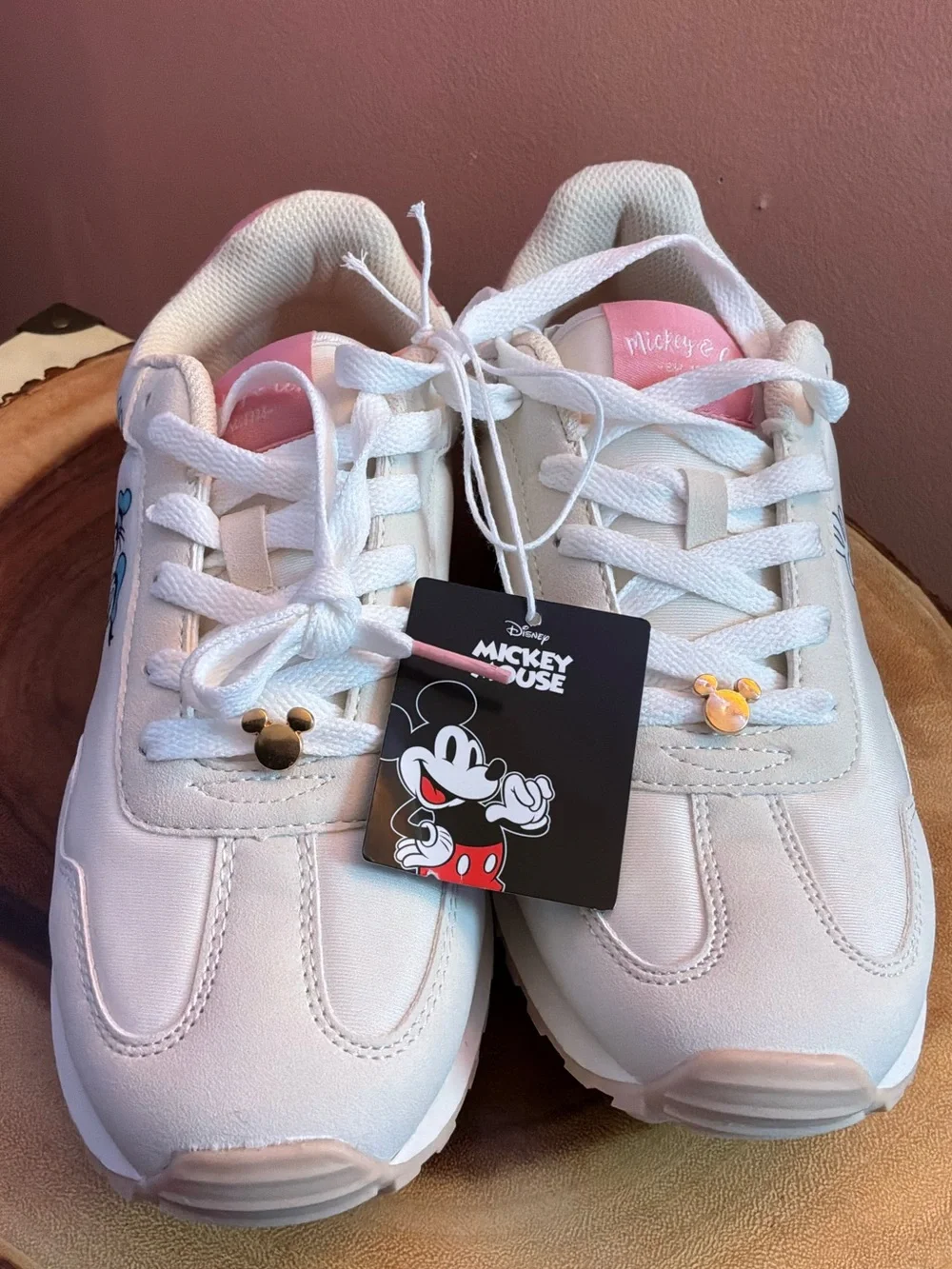 🌙✨🏷️ Disney Mickey Mouse Sneakers Pink & White Gold Accents Size 8